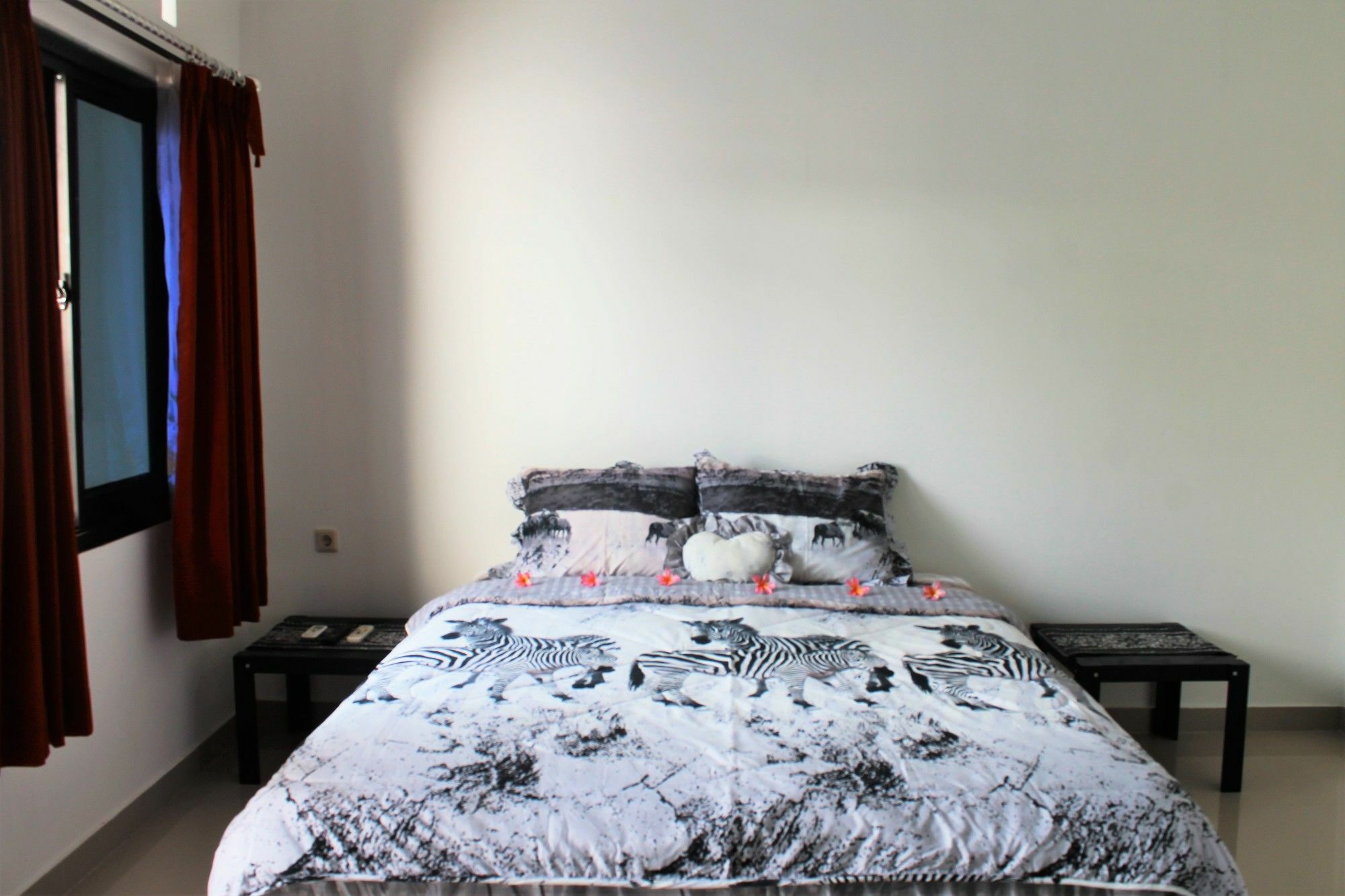 Yuliana Homestay 발리 사누르 외부 사진